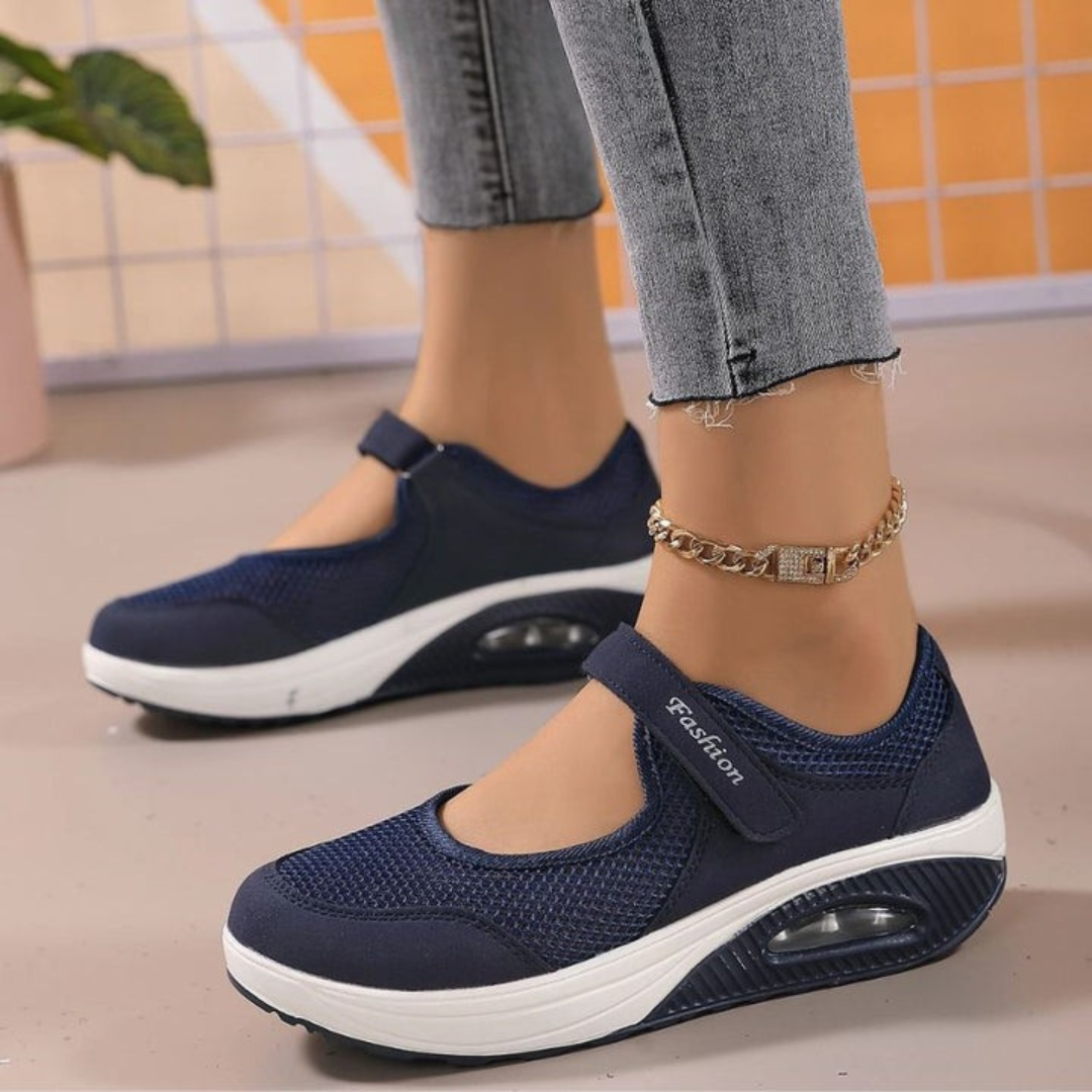 UV Noa™ | Versatile Non-Slip Shoes