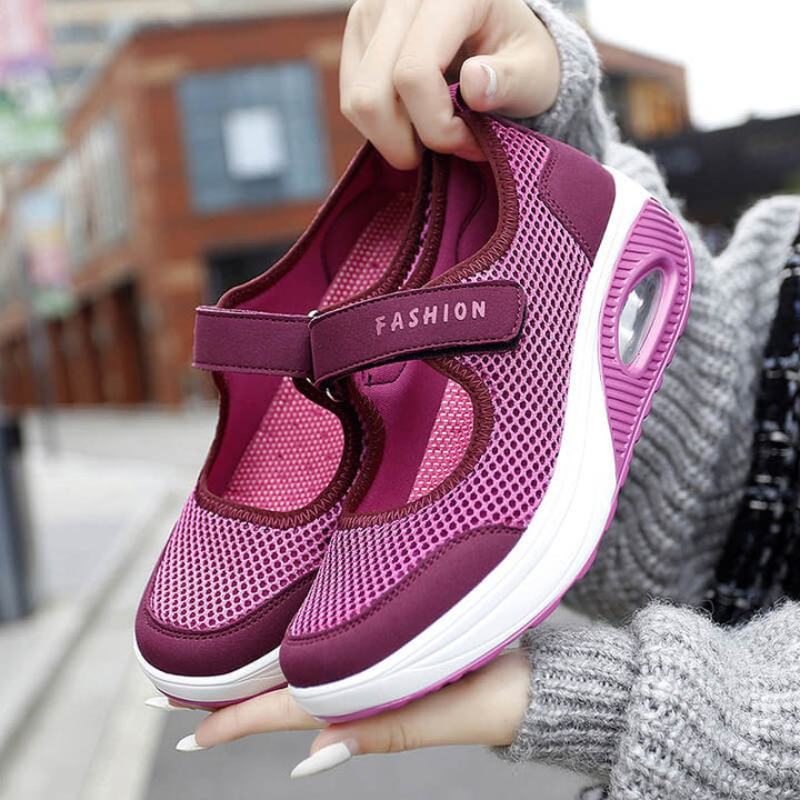 UV Noa™ | Versatile Non-Slip Shoes