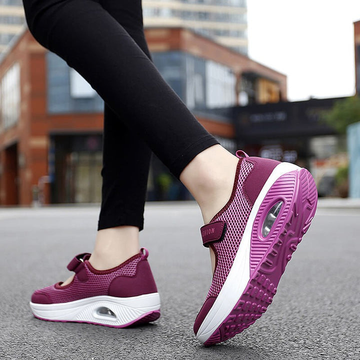UV Noa™ | Versatile Non-Slip Shoes