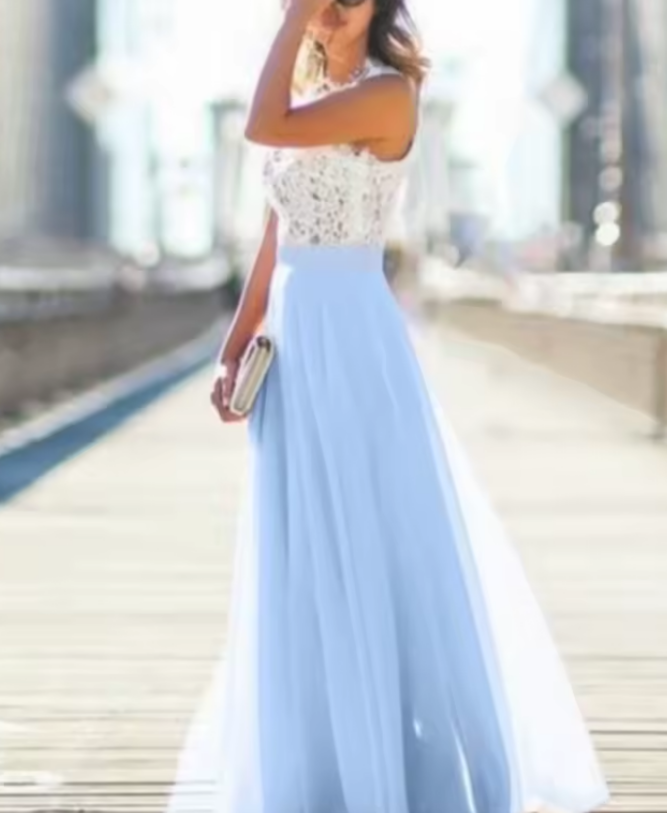 The Annelise™ | Elegant Lace Essence