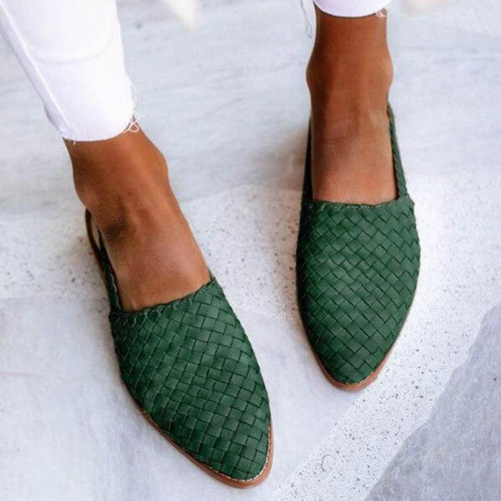 UV Evella™ – Stylish Woven Slingback Flats