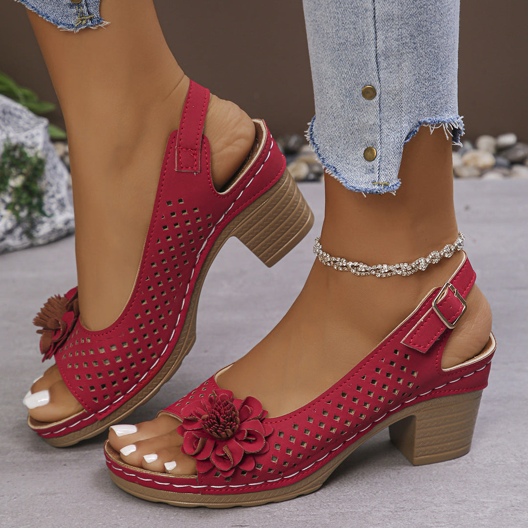 The Tavora™ | Graceful & Slightly Classic
