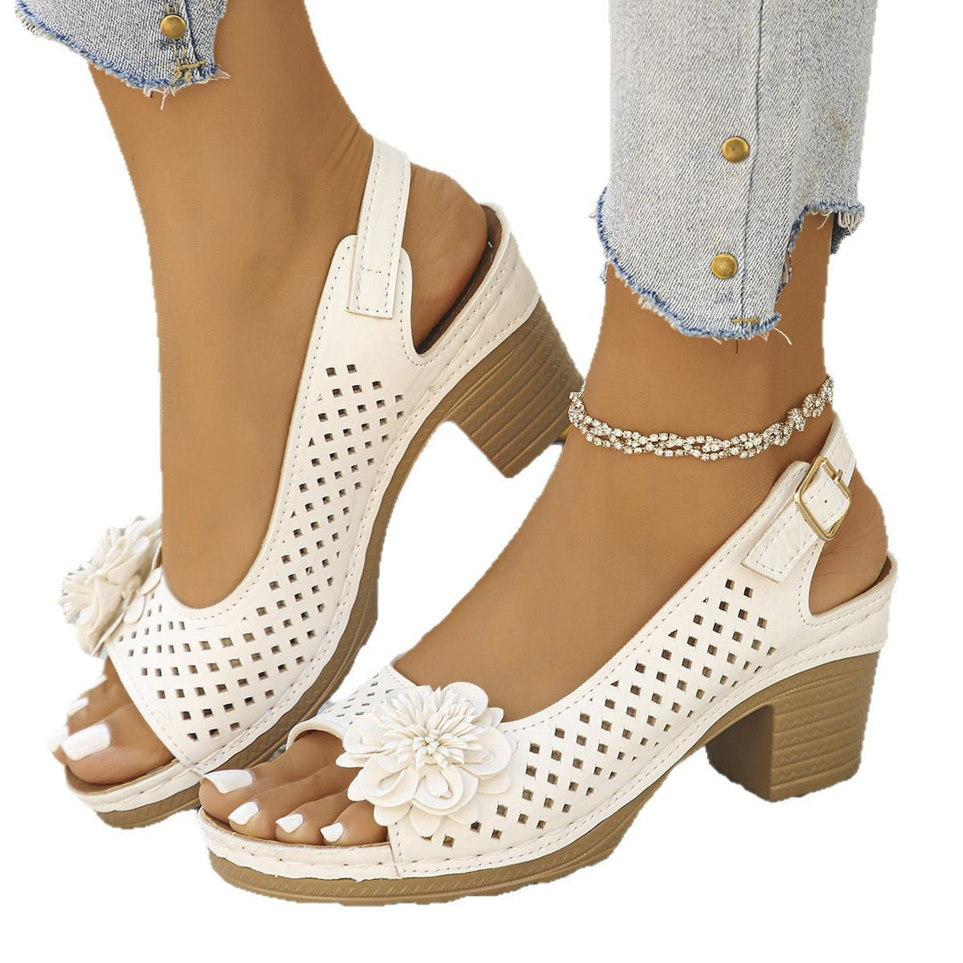 The Tavora™ | Graceful & Slightly Classic