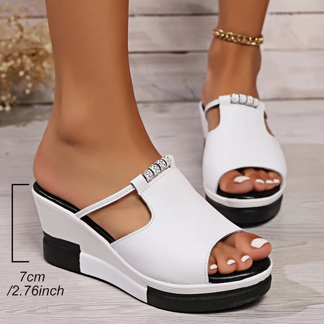 UV Vellora™ | Chic Elevated Sandals