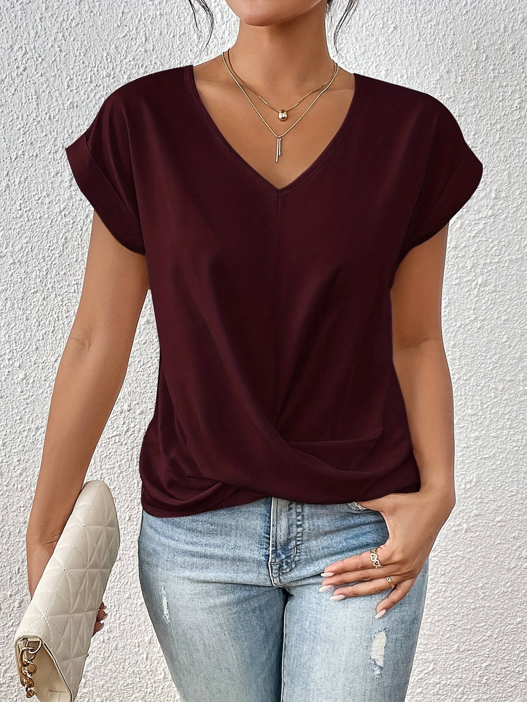 The Vivia™ | Soft Curve Tee