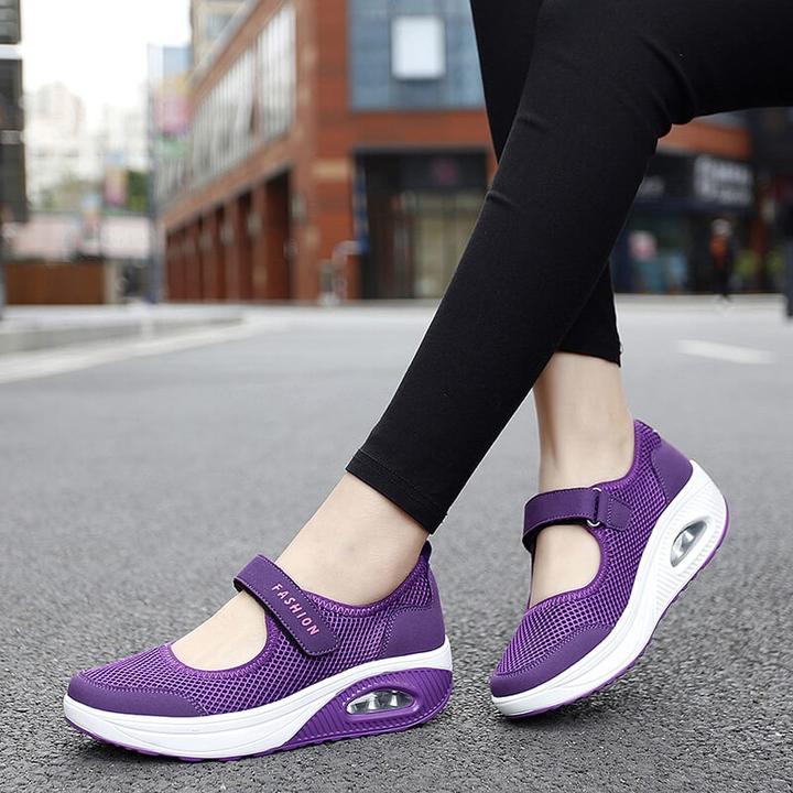 UV Noa™ | Versatile Non-Slip Shoes