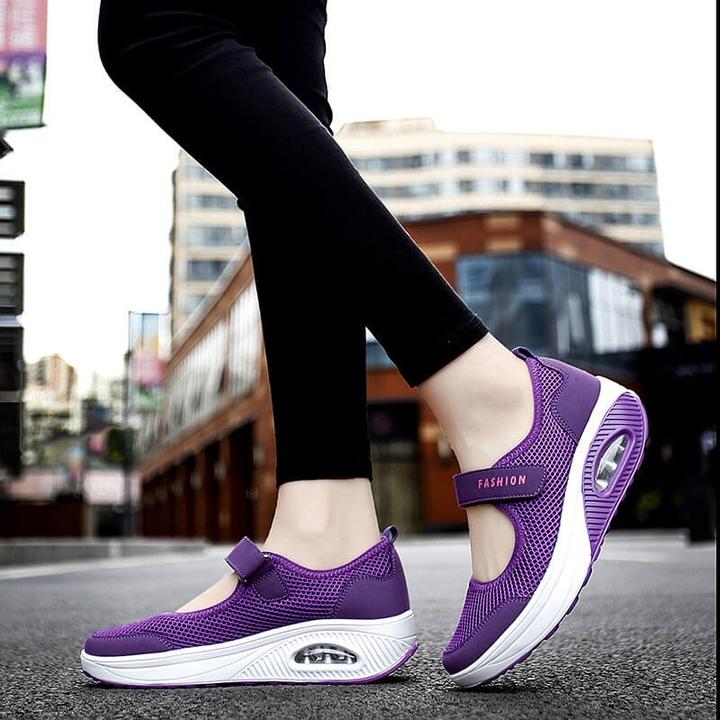 UV Noa™ | Versatile Non-Slip Shoes