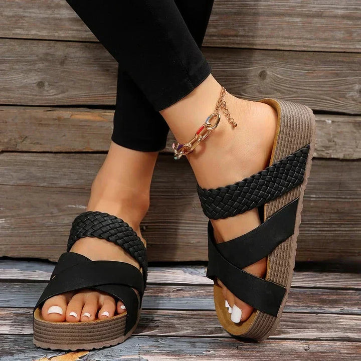 UV Zarela™ | Cork Platform Slippers