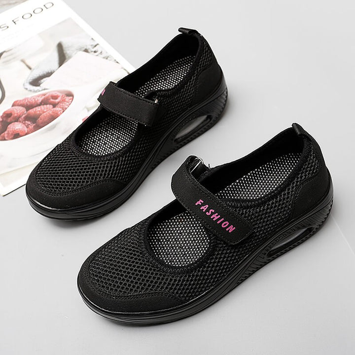 UV Noa™ | Versatile Non-Slip Shoes