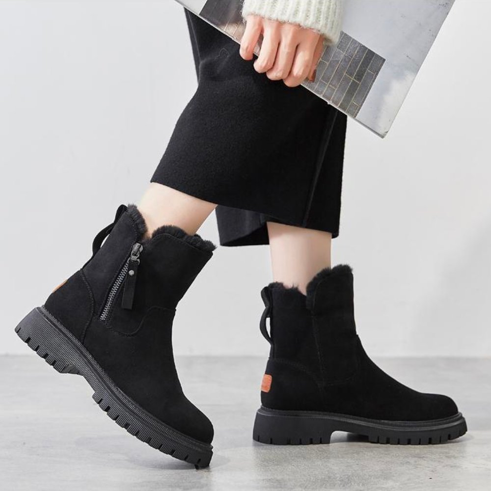 The Solara™ | Cozy & Stylish Boots