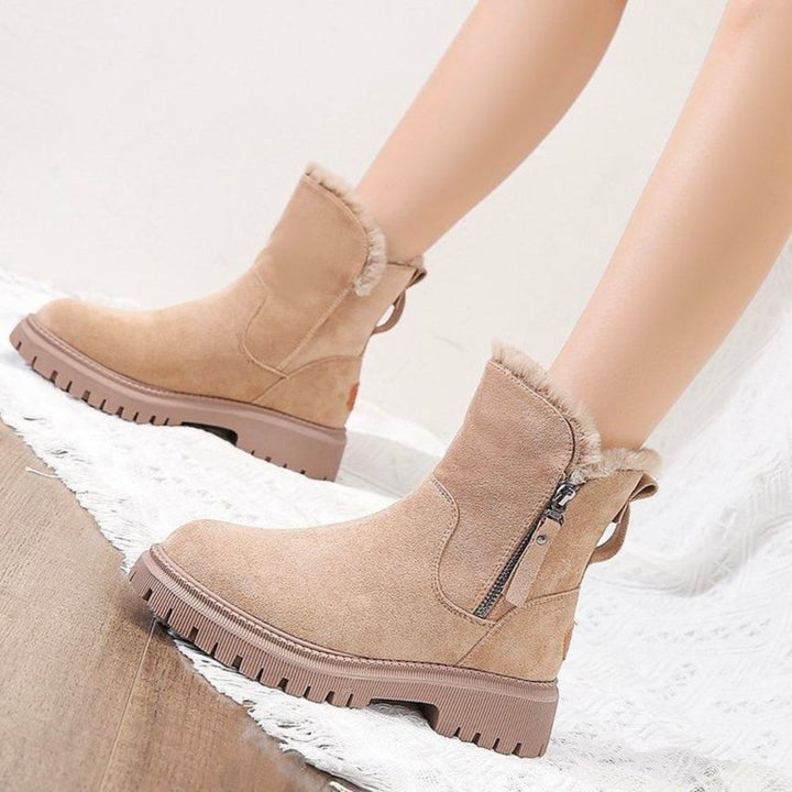 The Solara™ | Cozy & Stylish Boots